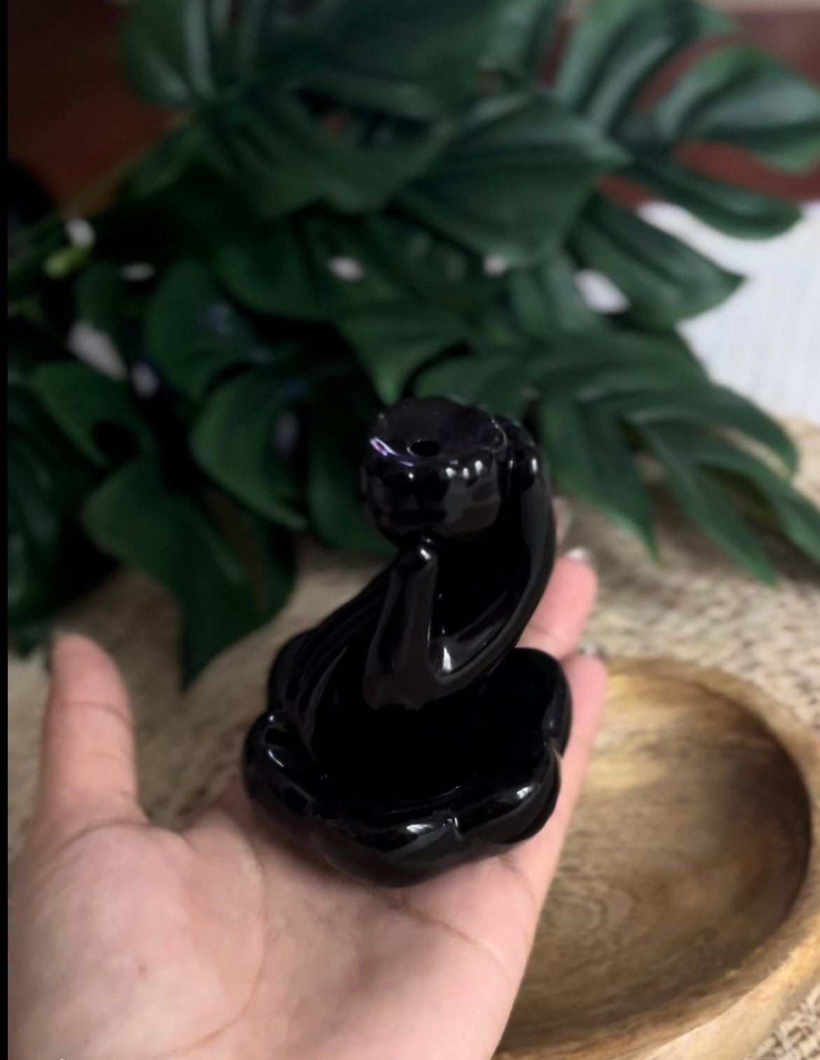Porte-Encens Cascade – Déesse Méditative en Lotus