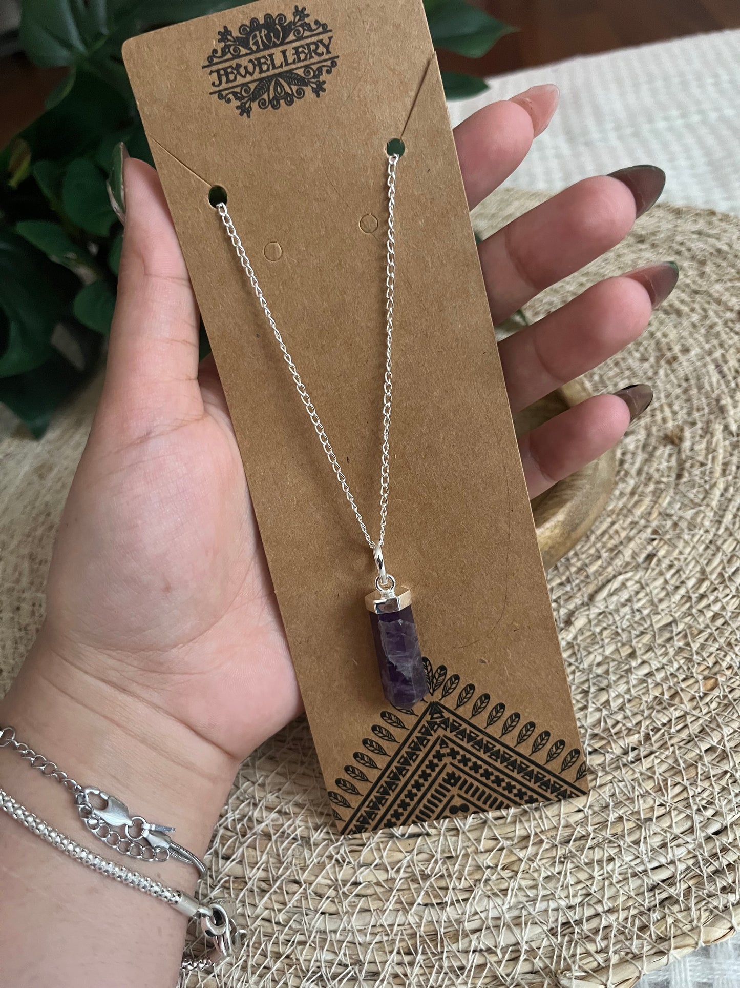 Collier Pendentif Hexagonal – Améthyste