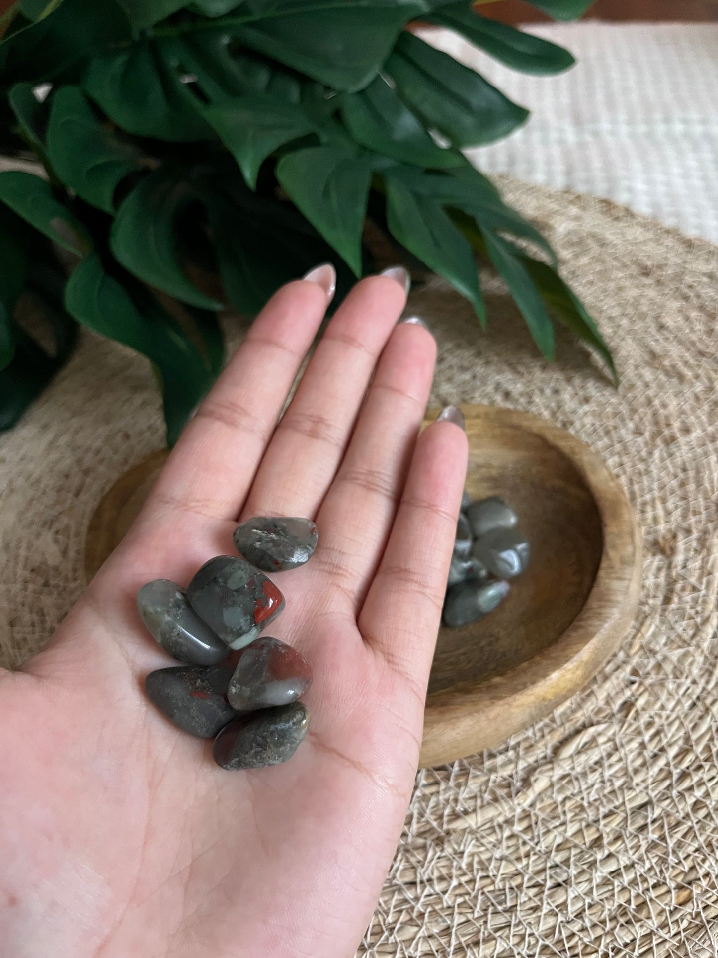 Héliotrope (Bloodstone) – Pierre roulée