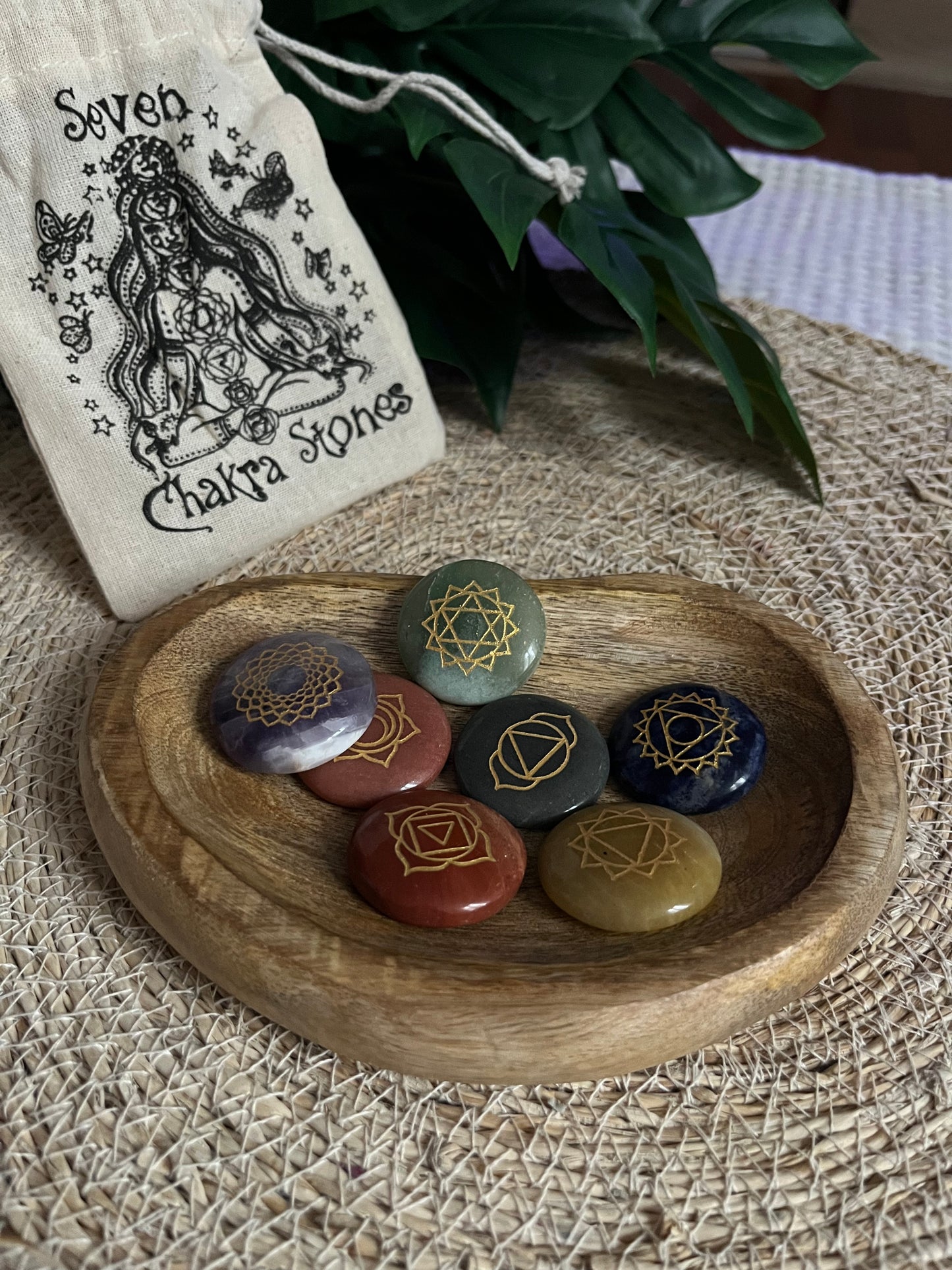 Set de Pierres Chakras Gravées – Équilibre, Méditation & Harmonisation