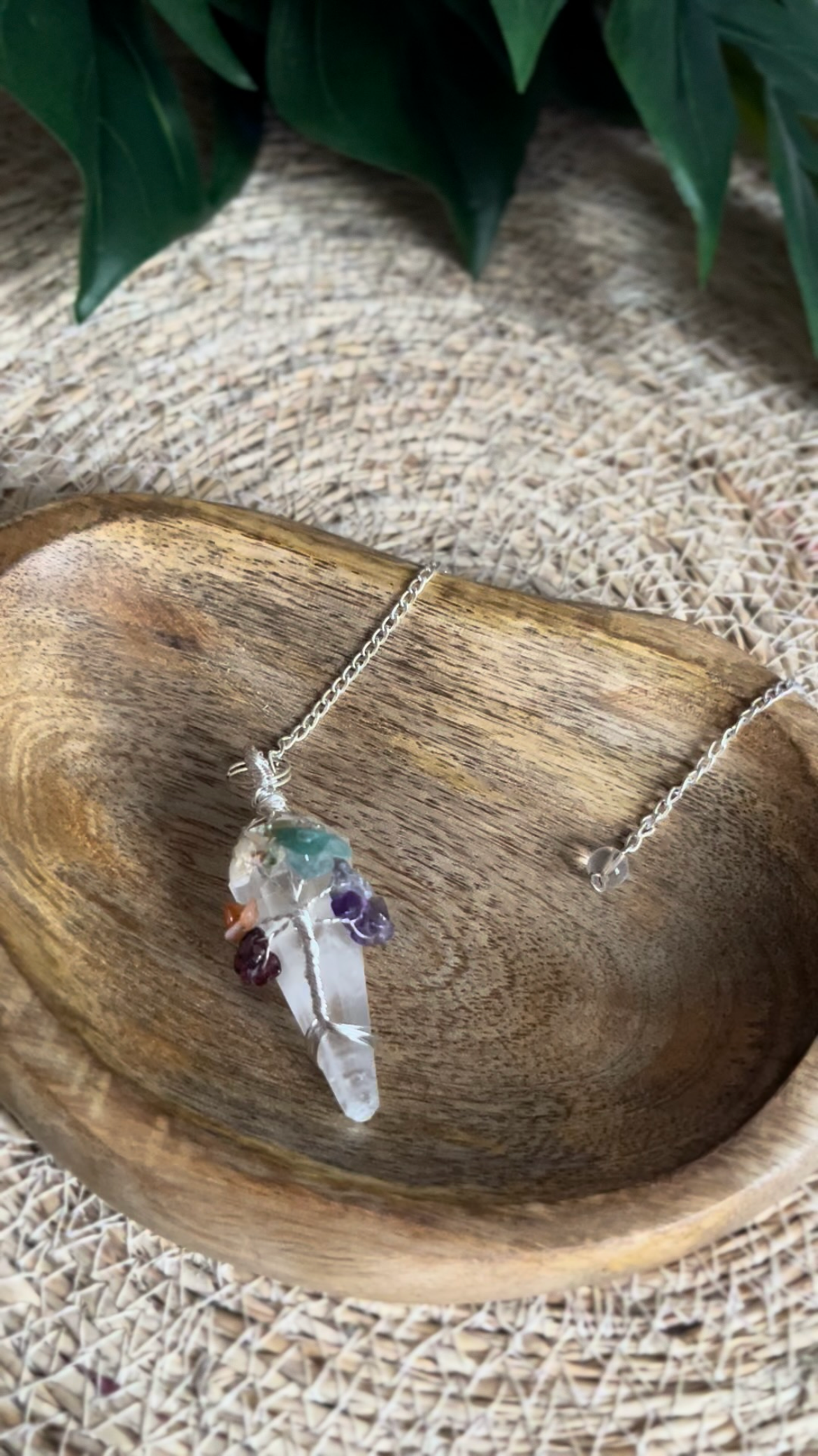 Pendule Arbre de Vie en Cristal de Roche – Chakras & Énergie Divine