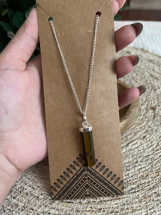 Collier Pendentif Hexagonal – Œil de Tigre