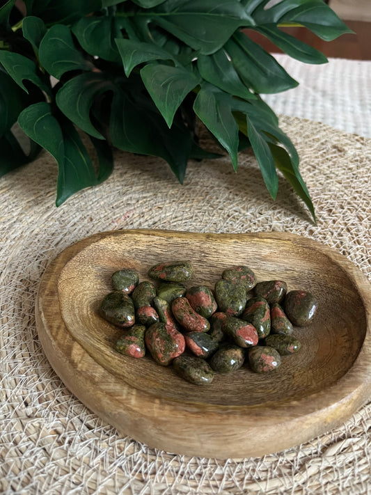Dragon Blood Jasper (Jaspe Sang de Dragon)