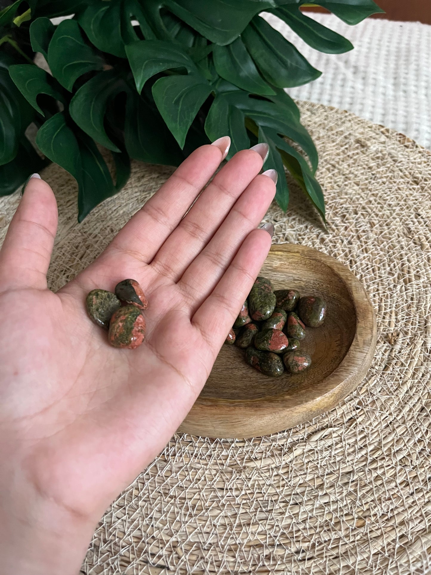 Dragon Blood Jasper (Jaspe Sang de Dragon)